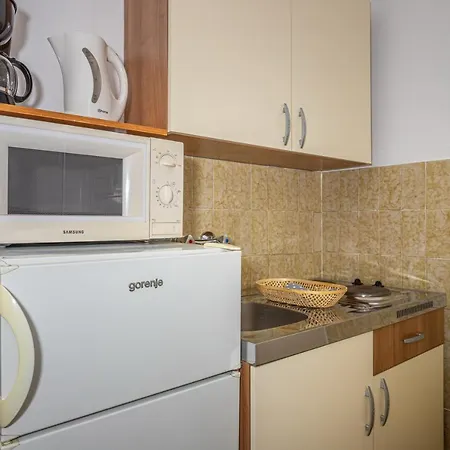 Apartment Pilas *